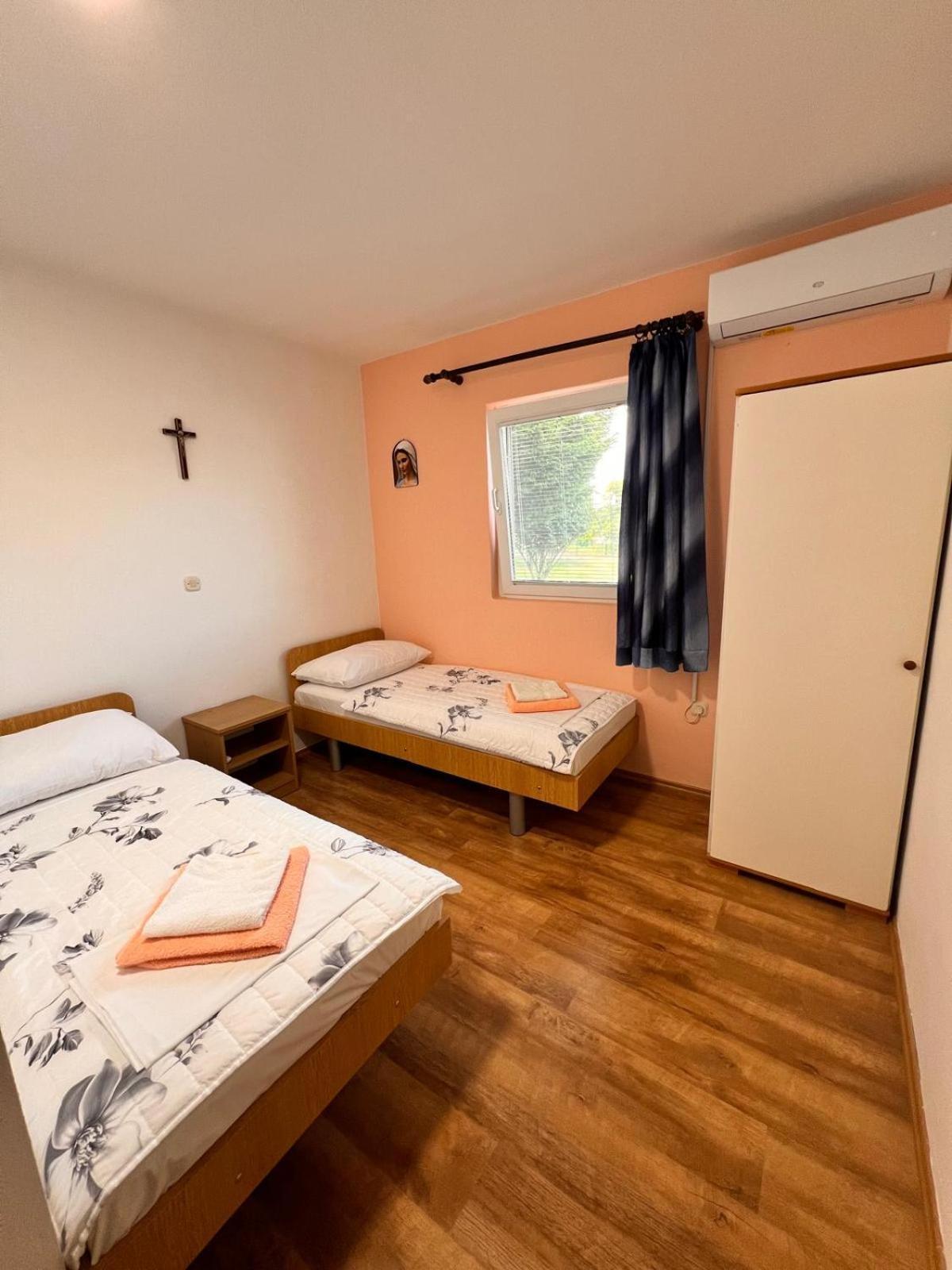 Hotel Casa Del Pellegrino M&A - Ostojici Međugorje Exteriér fotografie